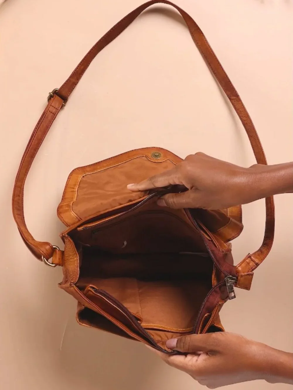 Genuine Leather Crossbody Handbag with Adjustable Strap and Overflap Snap